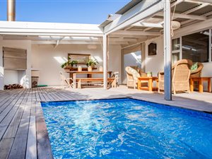 4 Bed House in Cape St Francis