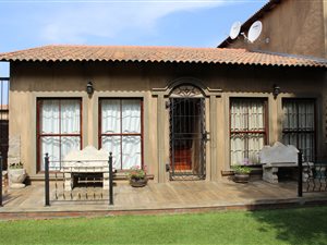 150 m² Farm in Krugersdorp Central