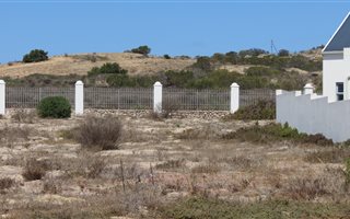 690 m² Land available in Blue Lagoon