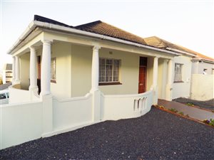 3 Bed House in Walmer Estate