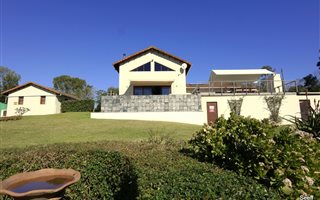 3.8 ha Farm in Knysna Central