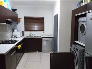 3 Bed Apartment in Dainfern