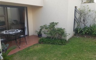 2 Bedroom Townhouse in Sunninghill