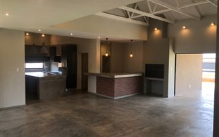 4 Bedroom House in Copperleaf Golf and Country Estate