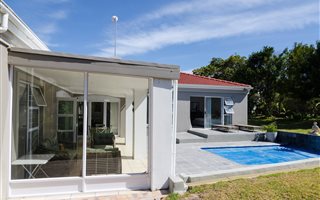 4 Bedroom House in West Beach