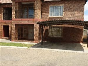 3 Bed Apartment in Waterval East