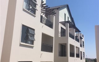 2 Bedroom Apartment in Dainfern