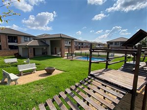 2 Bed Apartment in Noordwyk