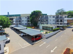 2 Bed Apartment in Umbogintwini