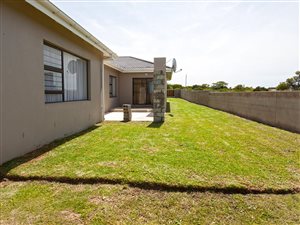 4 Bed House in Fountains Estate