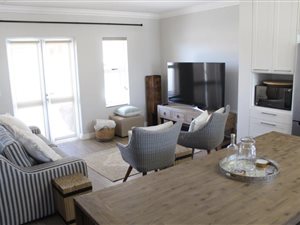 2 Bed Townhouse in Stellenbosch Agricultural