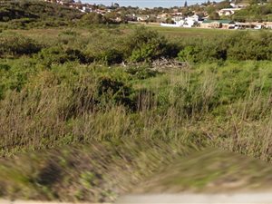 600 m² Land available in Lovemore Park