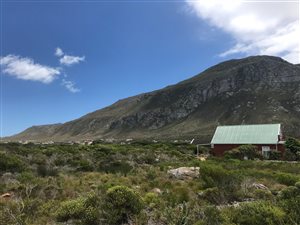 722 m² Land available in Bettys Bay