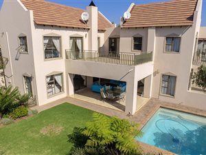4 Bed Cluster in Fourways