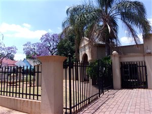 340 m² Office Space in Hatfield