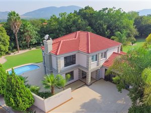 4 Bed House in Westlake Estate