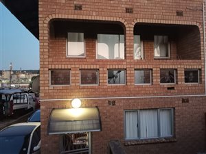 4 Bed House in Wentworth