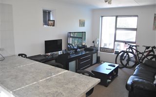 1 Bedroom Apartment in Bellville Central