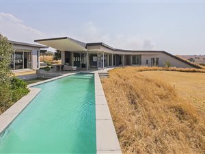 4 Bed House in Laezonia