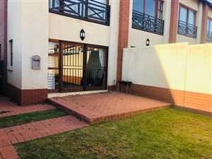 2 Bed Townhouse in Pretorius Park