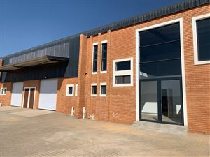 300 m² Industrial space in Monavoni