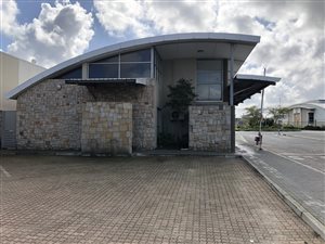 172 m² Industrial space in Airport Industria
