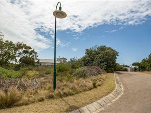598 m² Land available in Kenton-on-Sea