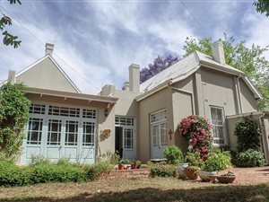 4 Bed House in Sunnyside