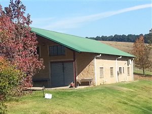 4 ha Farm in Nottingham Road