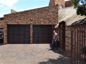 3 Bed Townhouse in Helikon Park