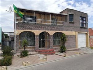 4 Bed House in Blue Downs