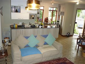 2 Bedroom Duplex in Magaliessig