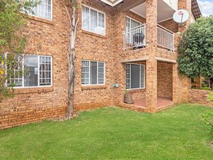 2 Bed Townhouse in Highveld