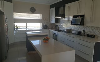4 Bedroom House in Serengeti