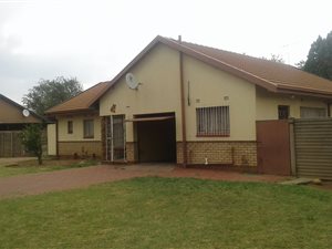 3 Bed House in Bonanne