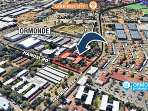 2700 m² Office Space in Ormonde