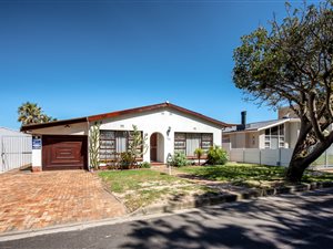3 Bed House in Goodwood Estate