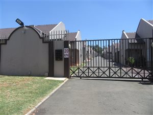3 Bed Cluster in Albemarle
