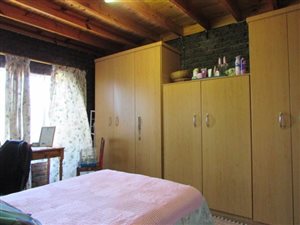 5 Bed House in Boltonwold