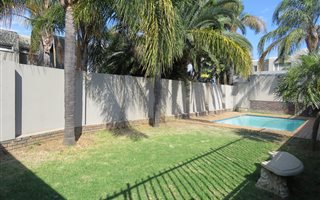 1 Bedroom Apartment in President Park