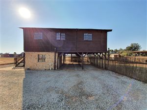 2 ha Farm in Helderblom