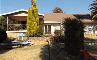 3 Bedroom Duplex in Deneysville