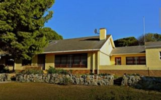 4 Bedroom House in Fish Hoek