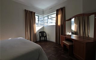 2 Bedroom Apartment in Three Anchor Bay
