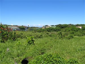 902 m² Land available in Sunrise on Sea