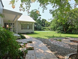 4 Bed House in Bordeaux