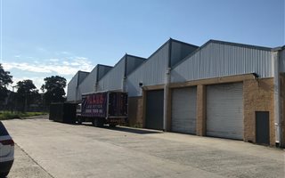 3365 m² Industrial space in Bellville Central