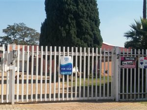4 Bed House in Brakpan North