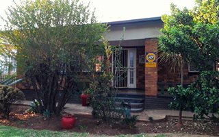 3 Bedroom House in Mountain View