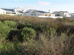 410 m² Land available in Sunset Estate